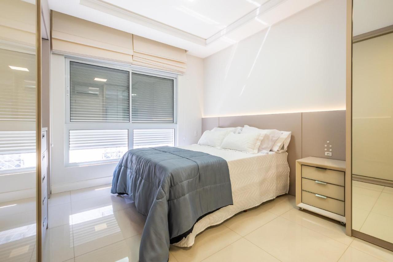 Luxo E Conforto No Centro De Bc - 3 Suites, 3 Vagas Garagem, Area Gourmet Churrasqueira, Jacuzzi Apartamento