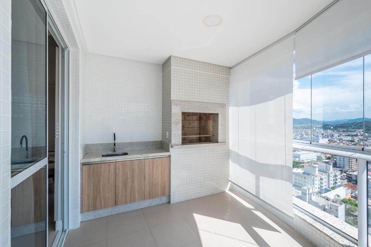 Luxo E Conforto No Centro De Bc - 3 Suites, 3 Vagas Garagem, Area Gourmet Churrasqueira, Jacuzzi Apartamento Balneario Camboriu