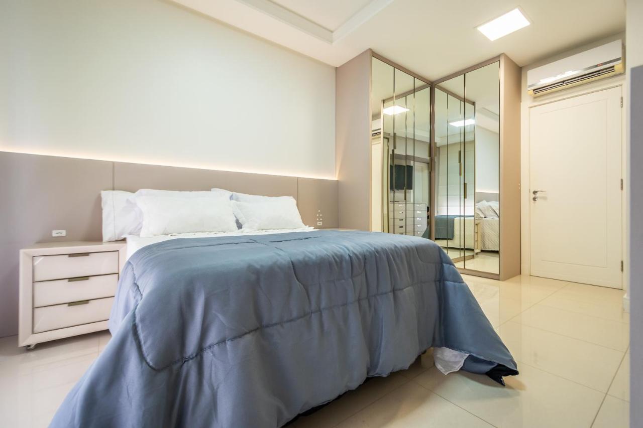Apartamento Luxo E Conforto No Centro De Bc - 3 Suites, 3 Vagas Garagem, Area Gourmet Churrasqueira, Jacuzzi Balneario Camboriu