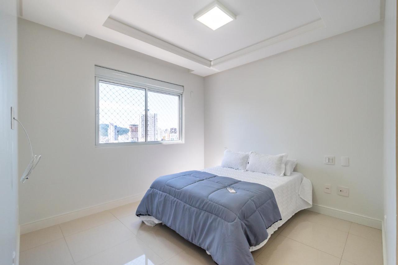 Luxo E Conforto No Centro De Bc - 3 Suites, 3 Vagas Garagem, Area Gourmet Churrasqueira, Jacuzzi Apartamento