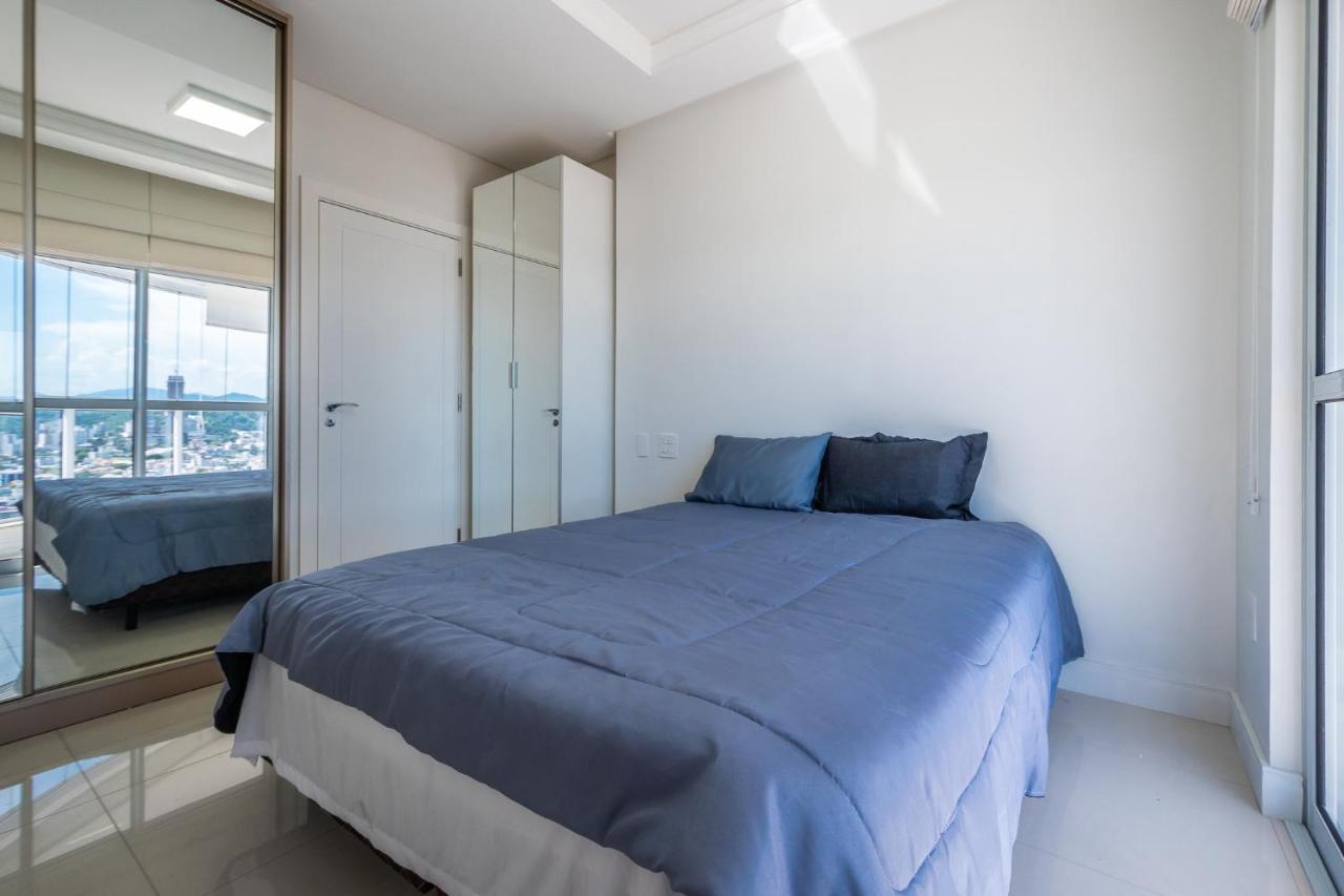 Apartamento Luxo E Conforto No Centro De Bc - 3 Suites, 3 Vagas Garagem, Area Gourmet Churrasqueira, Jacuzzi *